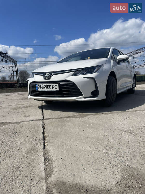 Седан Toyota Corolla 2021 в Подольске