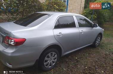 Седан Toyota Corolla 2012 в 