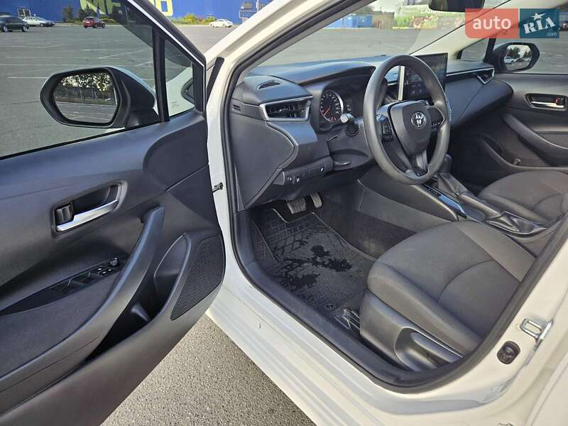 Седан Toyota Corolla 2019 в Днепре