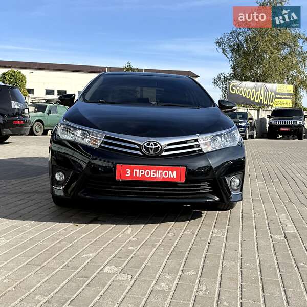 Седан Toyota Corolla 2016 в Полтаве