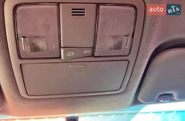 Седан Toyota Corolla 2013 в 