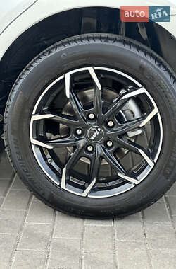 Седан Toyota Corolla 2013 в 