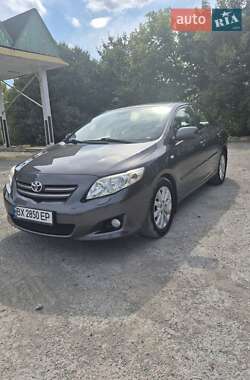 Седан Toyota Corolla 2009 в Скале-Подольской