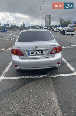 Седан Toyota Corolla 2007 в 