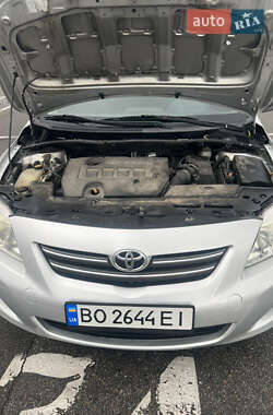 Седан Toyota Corolla 2007 в 