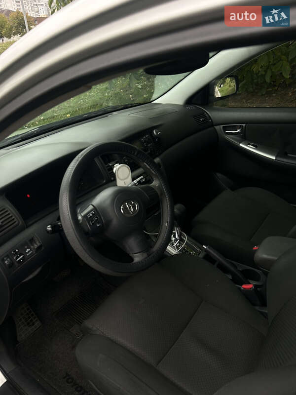 Хэтчбек Toyota Corolla 2005 в Киеве фото 10 Хэтчбек Toyota Corolla 2005 в Киеве
