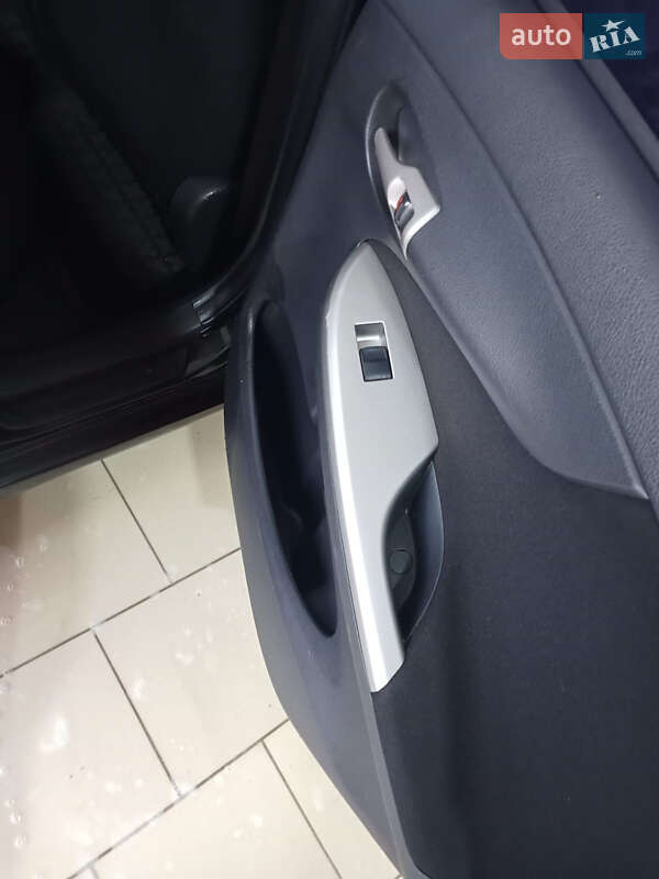 Седан Toyota Corolla 2008 в Житомире