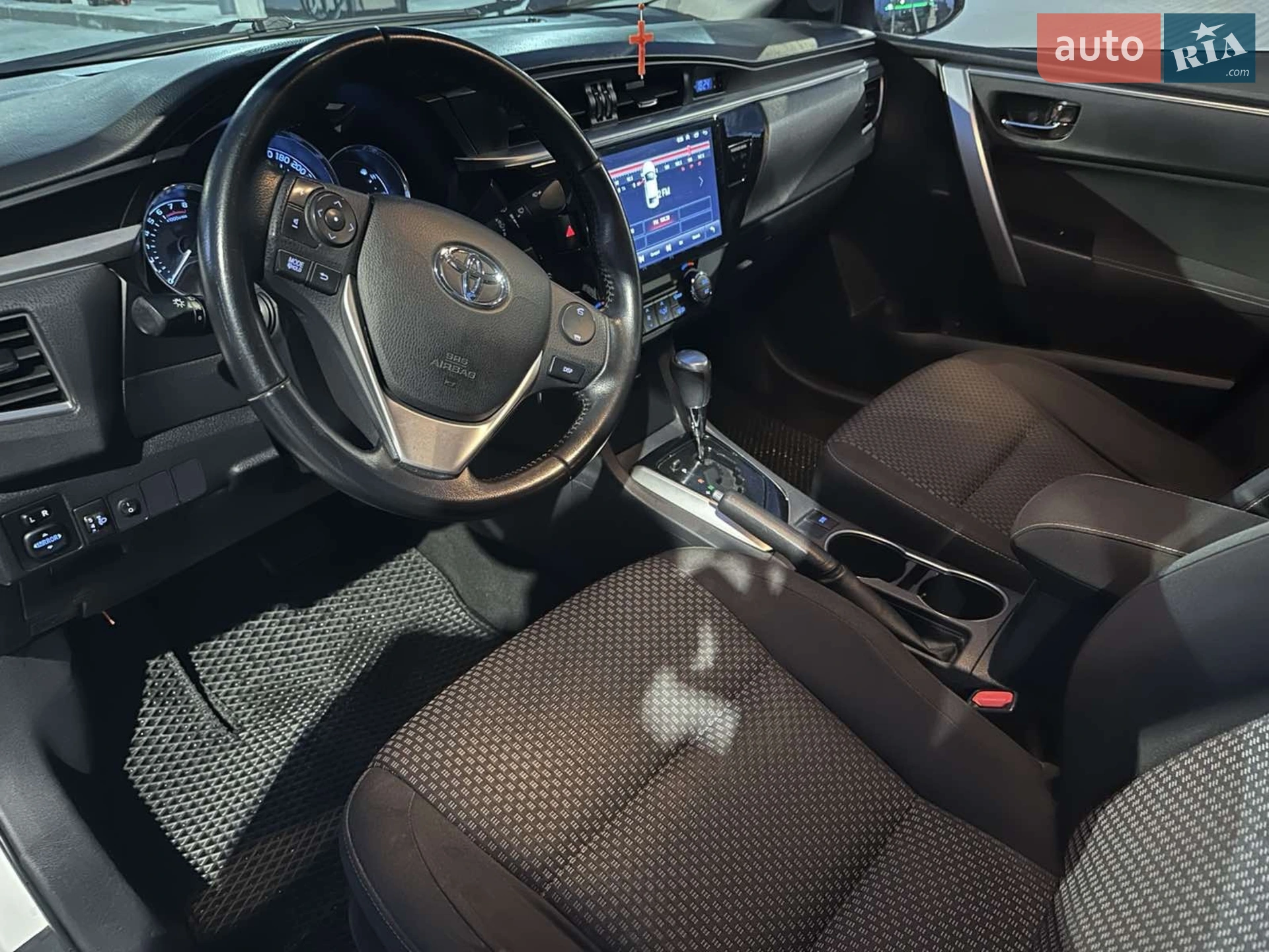 2015 Toyota Corolla - мініатюра 9