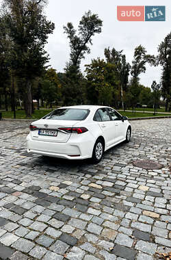 Седан Toyota Corolla 2020 в 