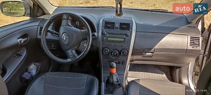 Седан Toyota Corolla 2008 в Черкассах фото 25 Седан Toyota Corolla 2008 в Черкассах
