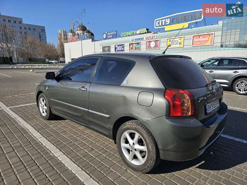 Хетчбек Toyota Corolla 2005 в Одесі