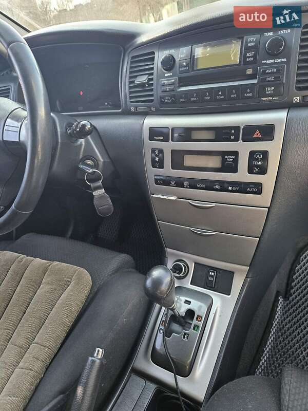 Хетчбек Toyota Corolla 2005 в Одесі