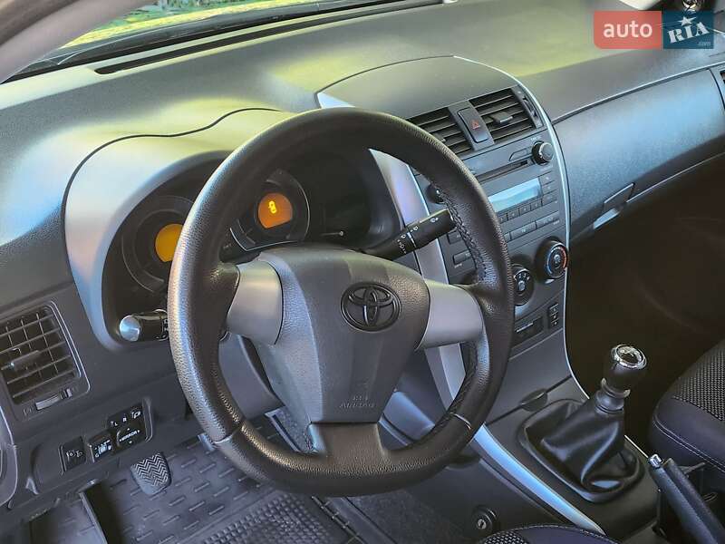 Седан Toyota Corolla 2012 в Переяславе фото 15 Седан Toyota Corolla 2012 в Переяславе