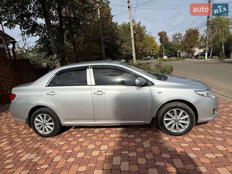 Седан Toyota Corolla 2009 в Одессе