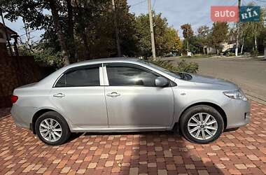 Седан Toyota Corolla 2009 в 