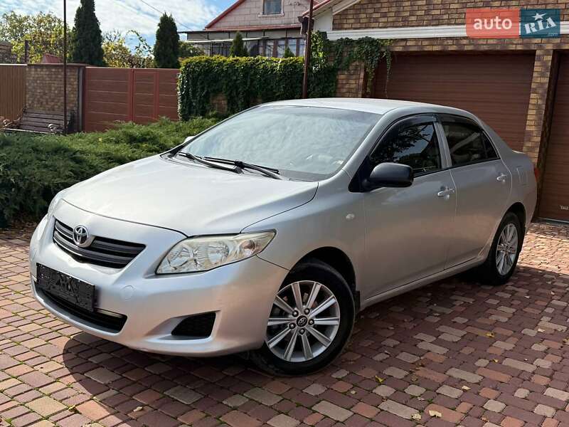 Седан Toyota Corolla 2009 в Одессе