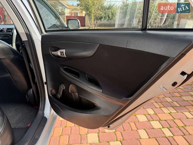 Седан Toyota Corolla 2009 в Одессе