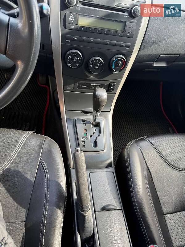 Седан Toyota Corolla 2009 в Одессе