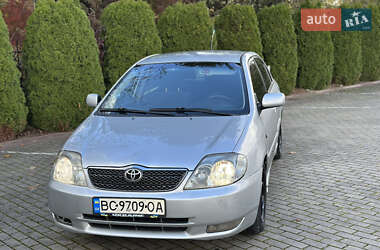 Универсал Toyota Corolla 2003 в 