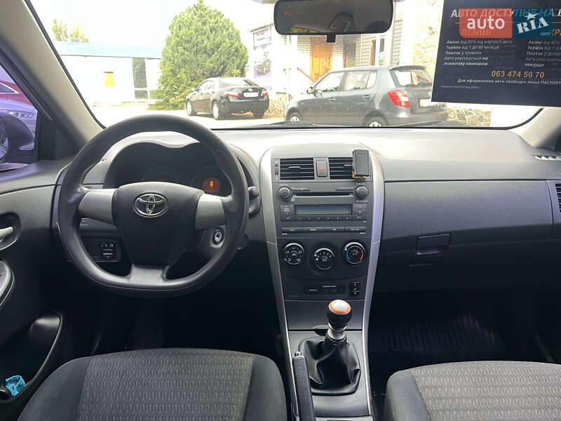 Седан Toyota Corolla 2011 в Белой Церкви