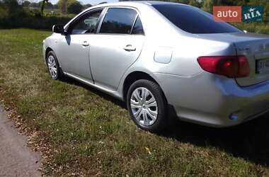 Седан Toyota Corolla 2007 в 