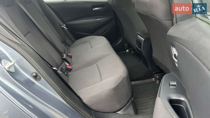 Седан Toyota Corolla 2020 в Киеве