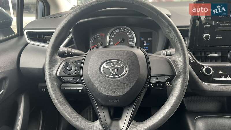 Седан Toyota Corolla 2020 в Киеве
