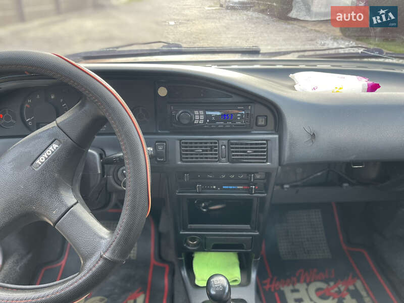 Хэтчбек Toyota Corolla 1990 в Киеве