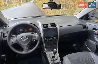 Седан Toyota Corolla 2008 в 