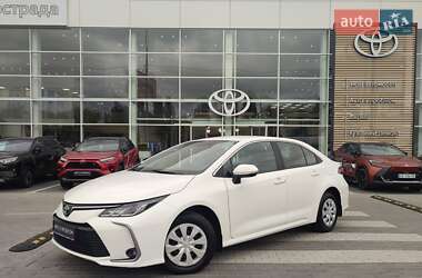 Седан Toyota Corolla 2020 в Києві