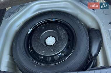 Седан Toyota Corolla 2016 в 