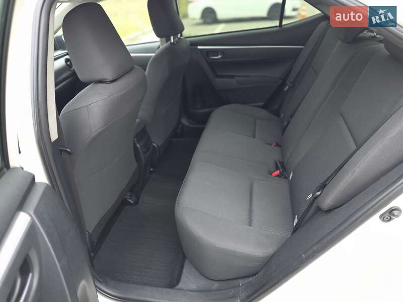Седан Toyota Corolla 2016 в Києві фото 22 Седан Toyota Corolla 2016 в Києві