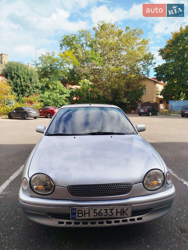 Хэтчбек Toyota Corolla 1998 в Одессе фото 2 Хэтчбек Toyota Corolla 1998 в Одессе