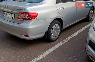 Седан Toyota Corolla 2011 в Одесі