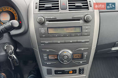 Седан Toyota Corolla 2008 в 