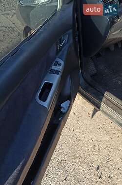 Хэтчбек Toyota Corolla 2003 в  фото 7 Хэтчбек Toyota Corolla 2003 в