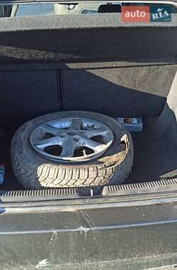 Хэтчбек Toyota Corolla 2003 в  фото 12 Хэтчбек Toyota Corolla 2003 в