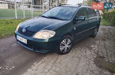 Универсал Toyota Corolla 2003 в Остроге