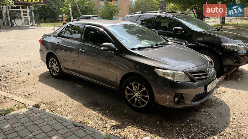 Седан Toyota Corolla 2012 в Краматорске