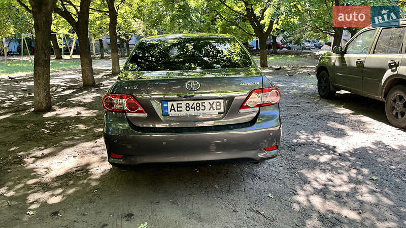 Седан Toyota Corolla 2012 в Краматорске