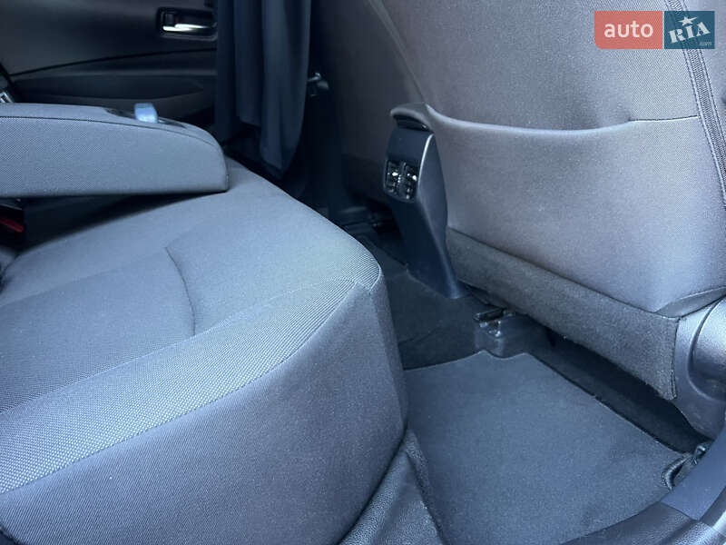 Седан Toyota Corolla 2019 в Броварах фото 46 Седан Toyota Corolla 2019 в Броварах