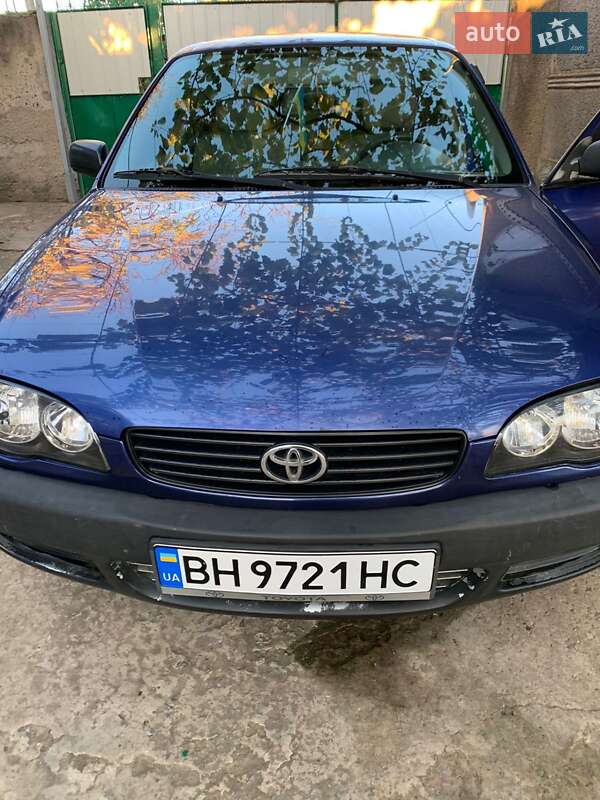 Седан Toyota Corolla 1998 в Белгороде-Днестровском