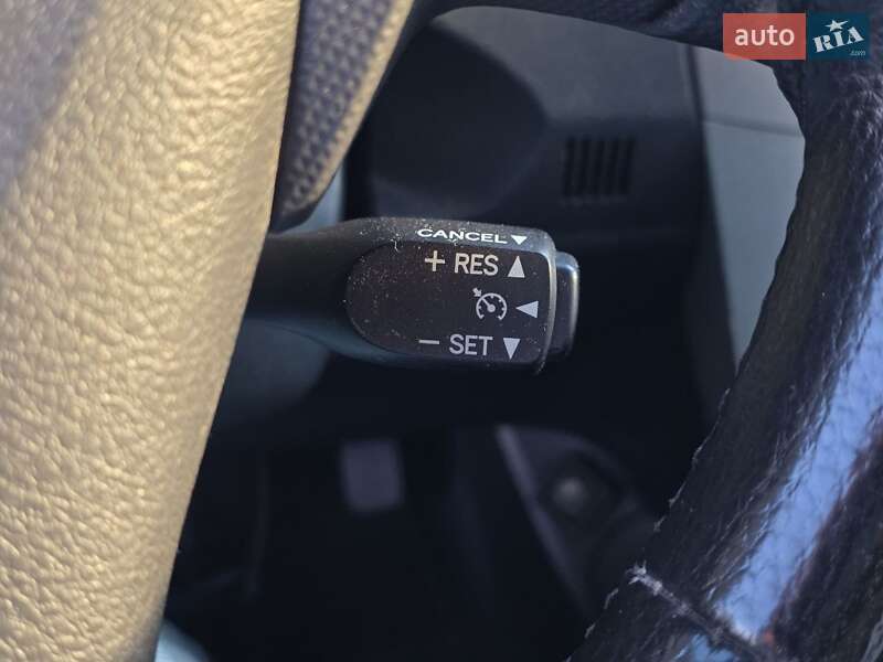 Седан Toyota Corolla 2008 в Тернополі фото 23 Седан Toyota Corolla 2008 в Тернополі
