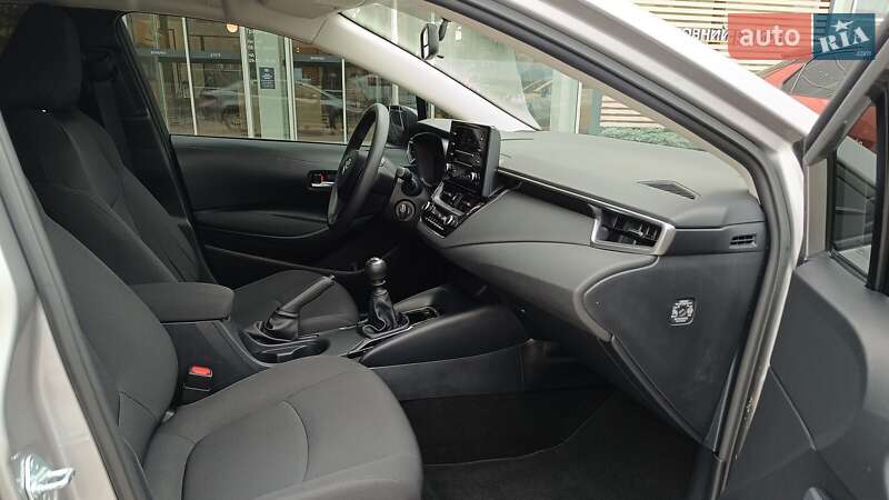 Седан Toyota Corolla 2021 в Киеве