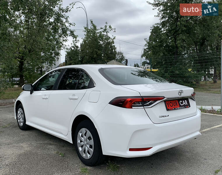 Седан Toyota Corolla 2020 в Киеве фото 20 Седан Toyota Corolla 2020 в Киеве