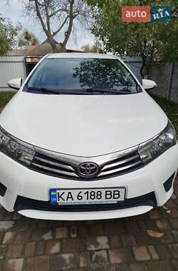 Седан Toyota Corolla 2016 в Тараще Седан Toyota Corolla 2016 в Тараще