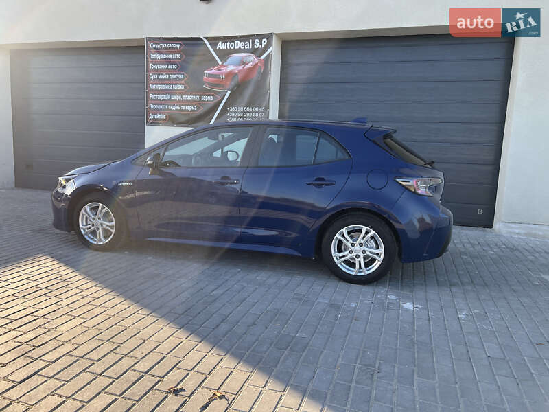 Хэтчбек Toyota Corolla 2019 в Львове