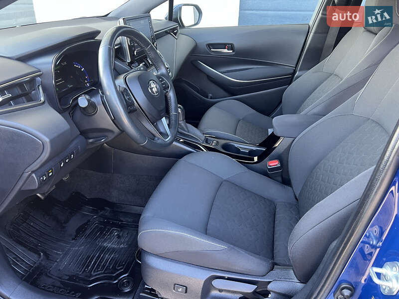 Хэтчбек Toyota Corolla 2019 в Львове