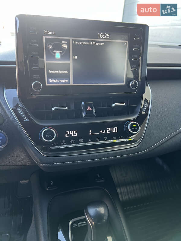 Хэтчбек Toyota Corolla 2019 в Львове