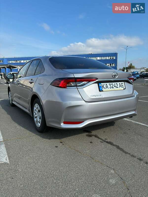 Седан Toyota Corolla 2019 в Киеве фото 5 Седан Toyota Corolla 2019 в Киеве